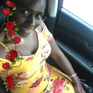 Meet your Posher, Renita